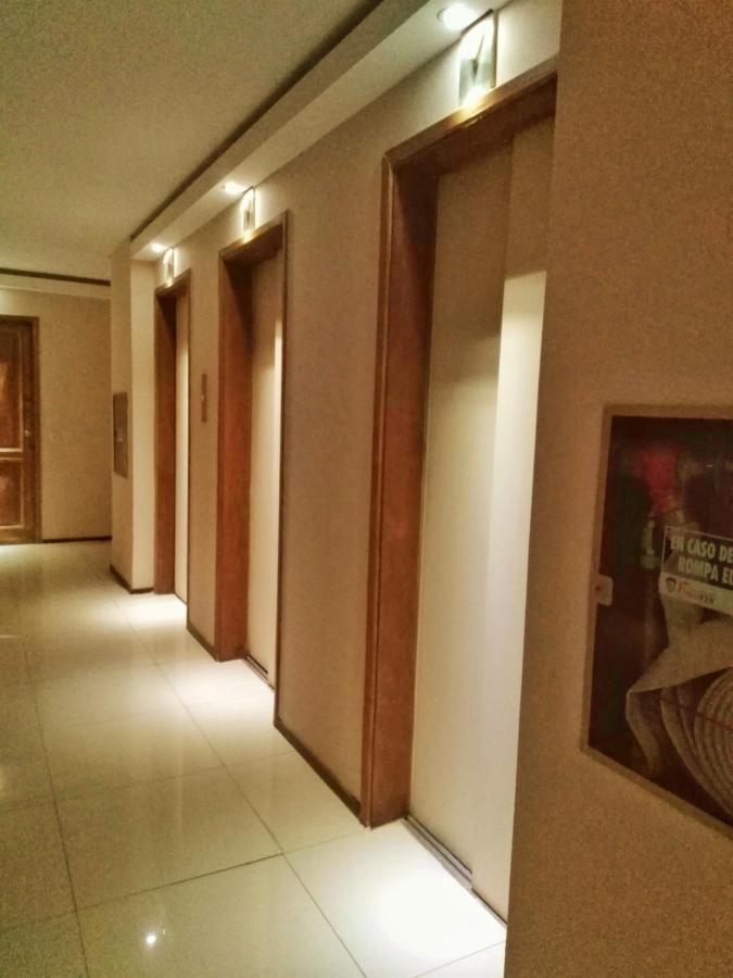 Amplio Depto De 2 Dormitorios, Zona Plaza Uruguaya Asuncion Luaran gambar